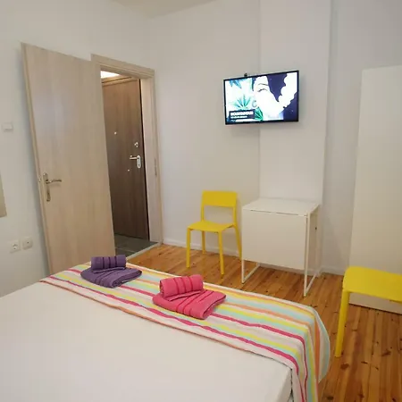 Flat Apartment *