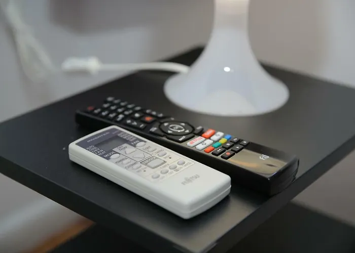 Flat * 塞萨洛尼基