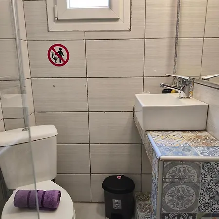 Flat Apartment *