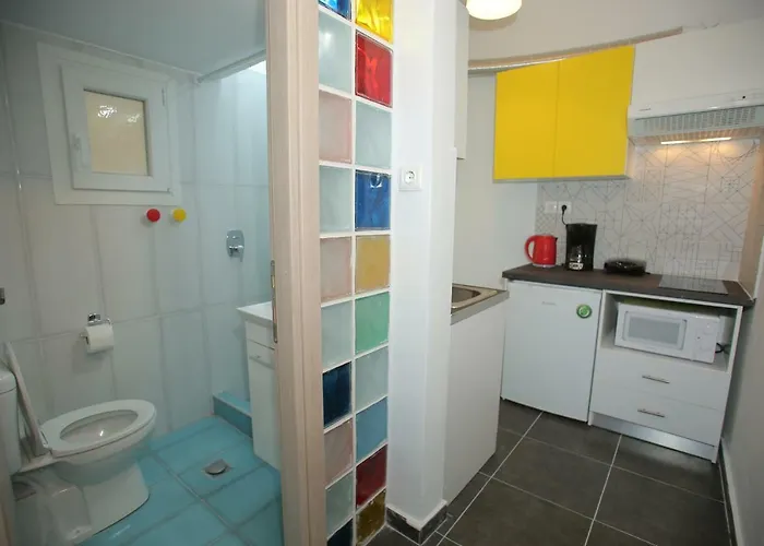 Flat *